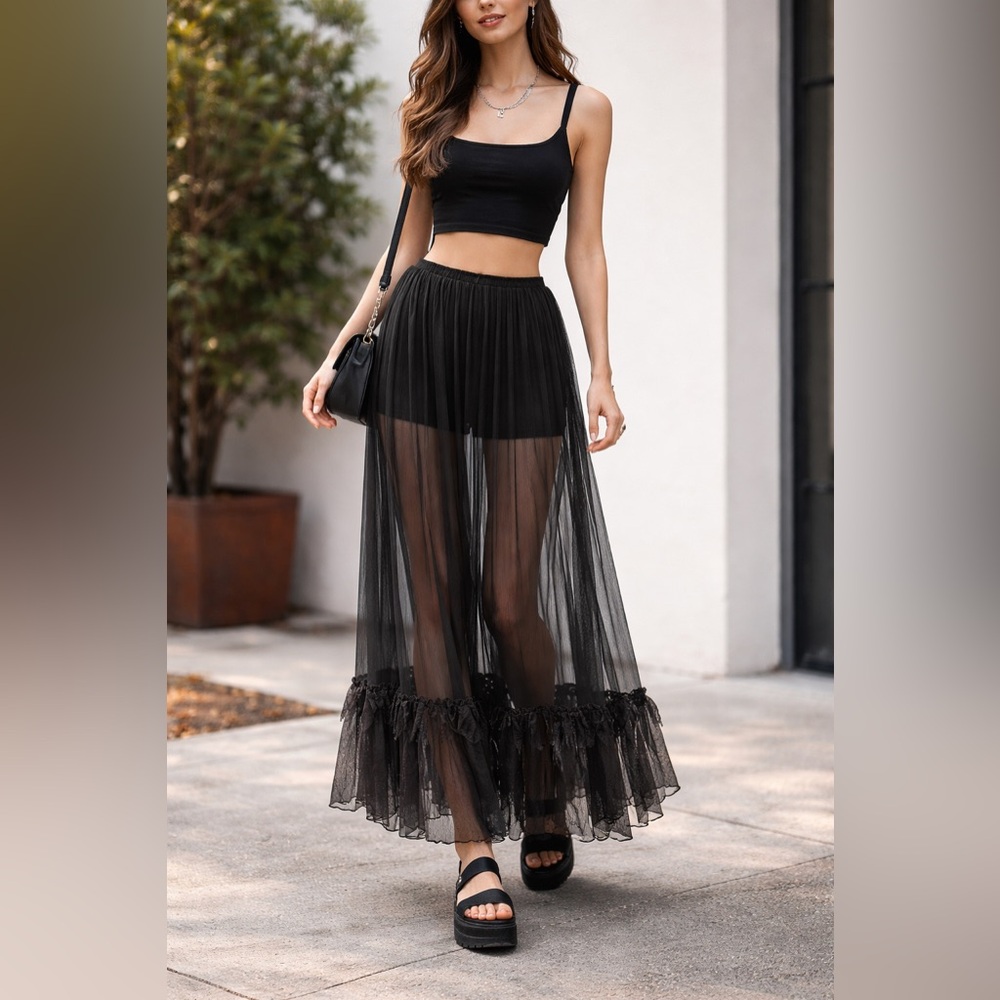SARA MIQUE  Black Sheer Maxi‎ Skirt